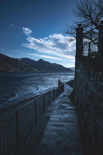 Fondo de pantalla de Camino junto al lago, paisajes, naturaleza, fondo de pantalla, tranquilidad.