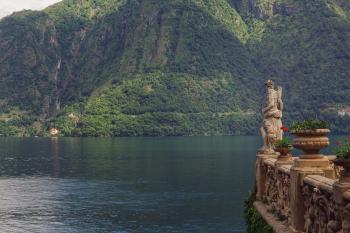 Fondo de pantalla de Paisaje sereno con estatua, naturaleza, fondos de pantalla, belleza.