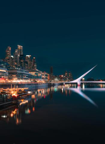 Fondo de pantalla de Imagen de Agua, Ciudad, Puente